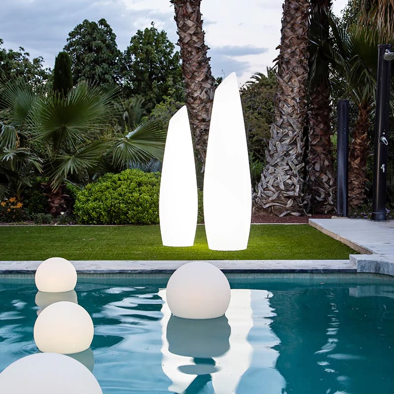 Candeeiro de pé jardim fredo 140 cm luz led fria c/ cabo hotel